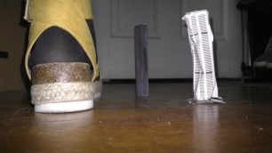 Shrunken Buildings vs my Sandals (Teaser)